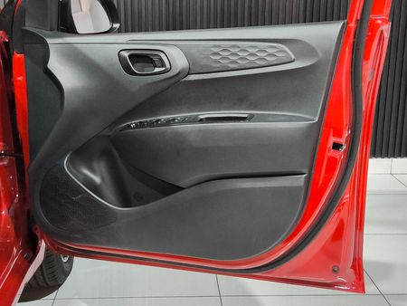 2021-Hyundai-Grand-i10-12-Fluid-Auto-Petrol_6