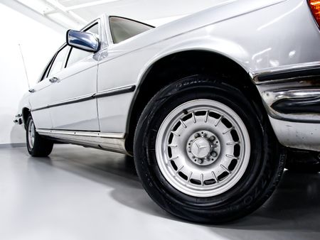1979-Mercedes-Benz-S-Class-280-S-Auto_4