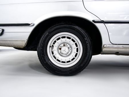 1979-Mercedes-Benz-S-Class-280-S-Auto_5