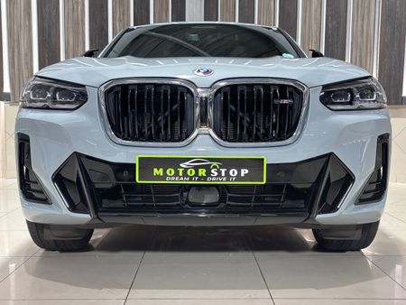 2023-BMW-X4-M40i_34