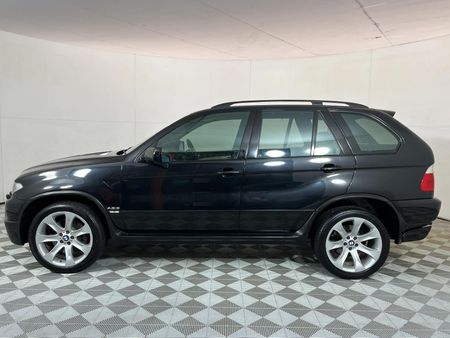 2005-BMW-X5-48is-Auto_17