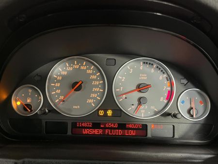 2005-BMW-X5-48is-Auto_2