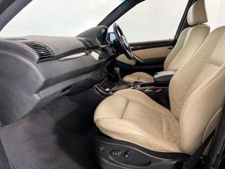 2005-BMW-X5-48is-Auto_8