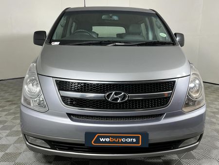 2014-Hyundai-H-1-25-CRDi-VGT-Wagon-Auto_16
