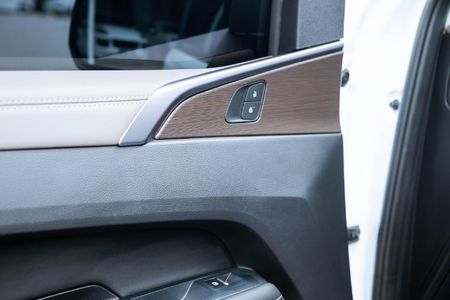 2024-Volkswagen-Amarok-30-TDI-V6-184kW-4Motion-Style-Auto-Double-Cab_14