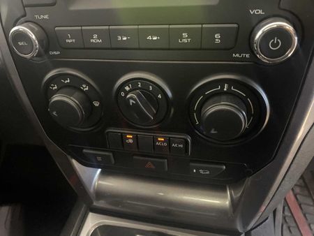 2026-Mahindra-Pik-Up-22-mHawk-S6-Karoo-Auto-Double-Cab_14