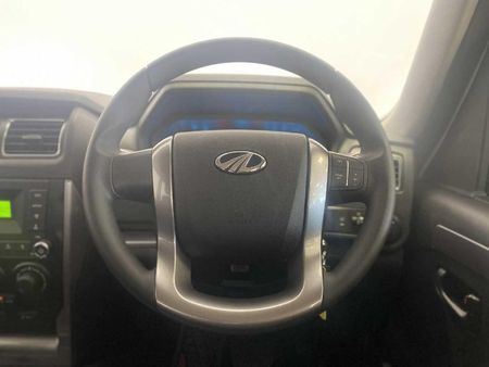 2026-Mahindra-Pik-Up-22-mHawk-S6-Karoo-Auto-Double-Cab_16