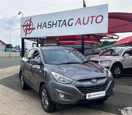 2015-Hyundai-ix35-20-Premium_0