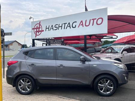 2015-Hyundai-ix35-20-Premium_2