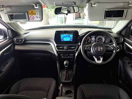 2024-Toyota-Urban-Cruiser-15-XR-Auto_39