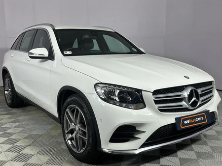 2016-Mercedes-Benz-GLC-250d_16