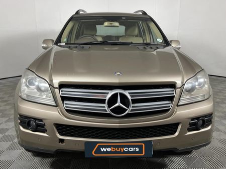 2009-Mercedes-Benz-GL-320-CDI_14