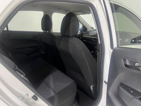 2026-Kia-Picanto-10-LS_19