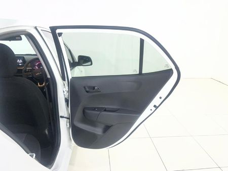 2026-Kia-Picanto-10-LS_20