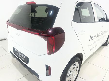 2026-Kia-Picanto-10-LS_23