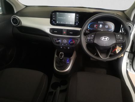 2026-Hyundai-Exter-12-Premium-Auto_16