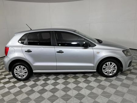 2023-Volkswagen-Polo-Vivo-14-Trendline-5-dr_12