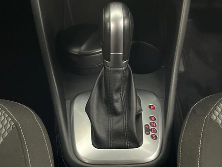 2017-Volkswagen-Polo-GP-16-Comfortline-Auto_9