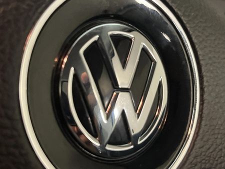 2017-Volkswagen-Polo-GP-16-Comfortline-Auto_10