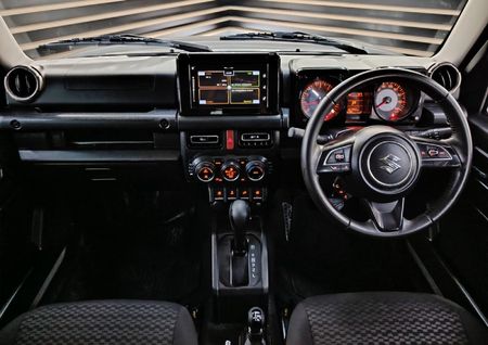 2022-Suzuki-Jimny-15-GLX-Auto_15