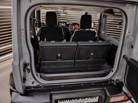 2022-Suzuki-Jimny-15-GLX-Auto_4