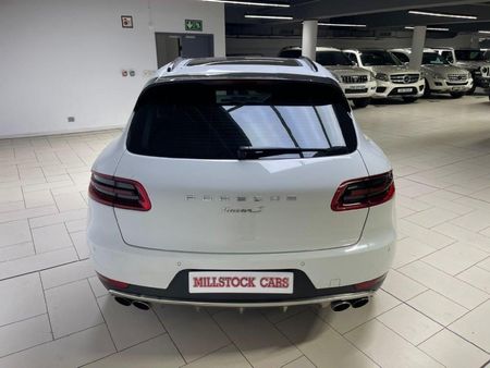 2014-Porsche-Macan-S-Diesel_3