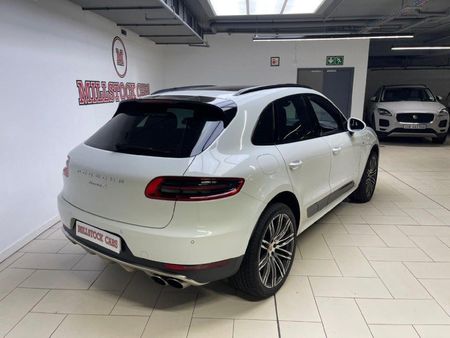 2014-Porsche-Macan-S-Diesel_4
