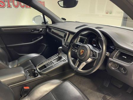 2014-Porsche-Macan-S-Diesel_7