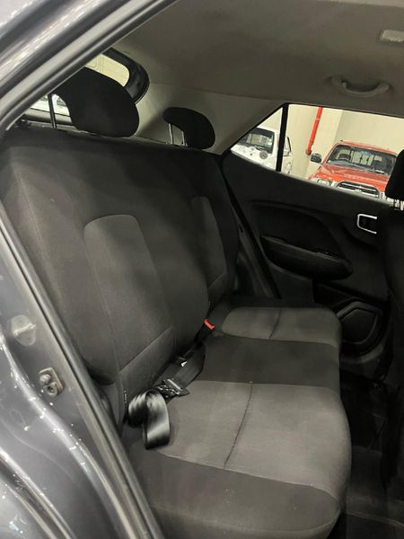 2022-Hyundai-Venue-10-TGDI-Motion_11