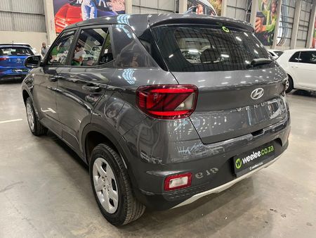2022-Hyundai-Venue-10-TGDI-Motion_4
