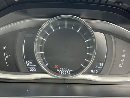 2015-Volvo-S60-T3-Excel-Auto_9