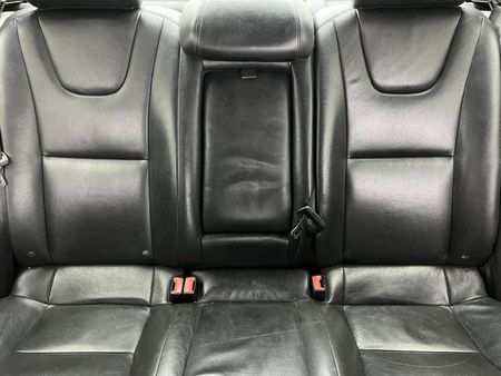 2015-Volvo-S60-T3-Excel-Auto_13