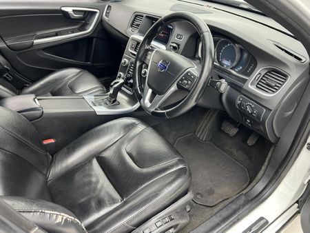 2015-Volvo-S60-T3-Excel-Auto_14