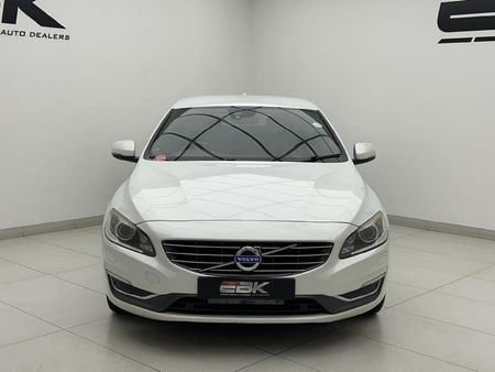 2015-Volvo-S60-T3-Excel-Auto_1