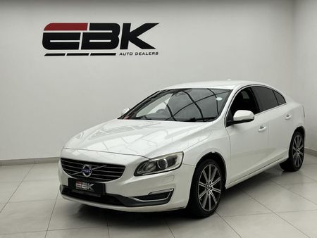 2015-Volvo-S60-T3-Excel-Auto_2