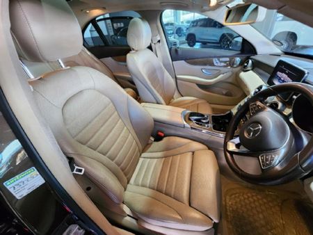 2015-Mercedes-Benz-C-Class-C-250-Bluetec-Avantgarde-Auto_10