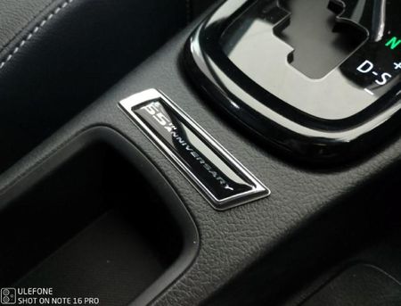 2025-Toyota-Hilux-28-GD-6-RB-Legend-55-Auto-Double-Cab_13