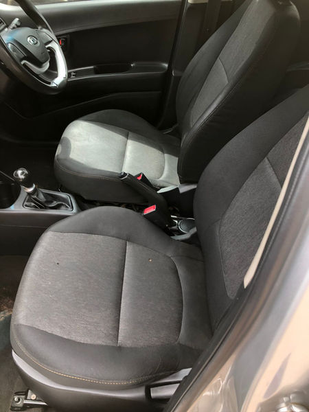 2014-Kia-Picanto-10-LX_15