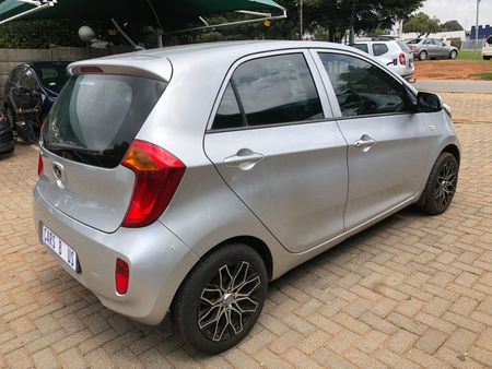 2014-Kia-Picanto-10-LX_5