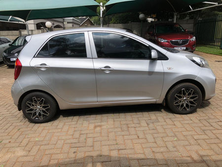 2014-Kia-Picanto-10-LX_6