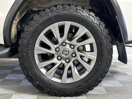 2022-Toyota-Fortuner-28-GD-6-4x4-Auto_7