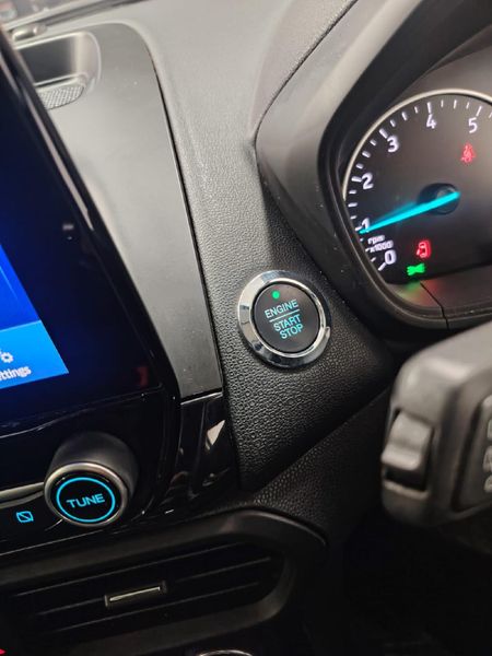2021-Ford-EcoSport-10-EcoBoost-Titanium_12