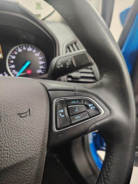2021-Ford-EcoSport-10-EcoBoost-Titanium_18