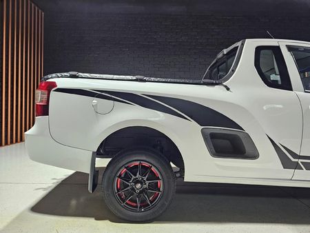 2013-Chevrolet-Utility-18-Club_20