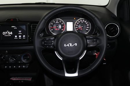 2026-Kia-Pegas-14-EX-Auto_8