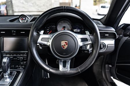 2015-Porsche-911-Carrera-4S-Cabriolet-Auto_12