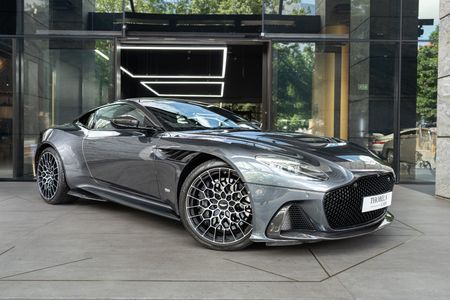 2024-Aston-Martin-DBS-770-Ultimate_0