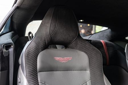 2024-Aston-Martin-DBS-770-Ultimate_27