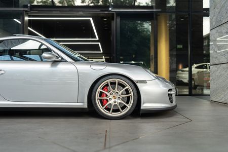 2006-Porsche-911-Turbo_11
