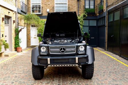 2015-Mercedes-AMG-G-Class-6x6_29